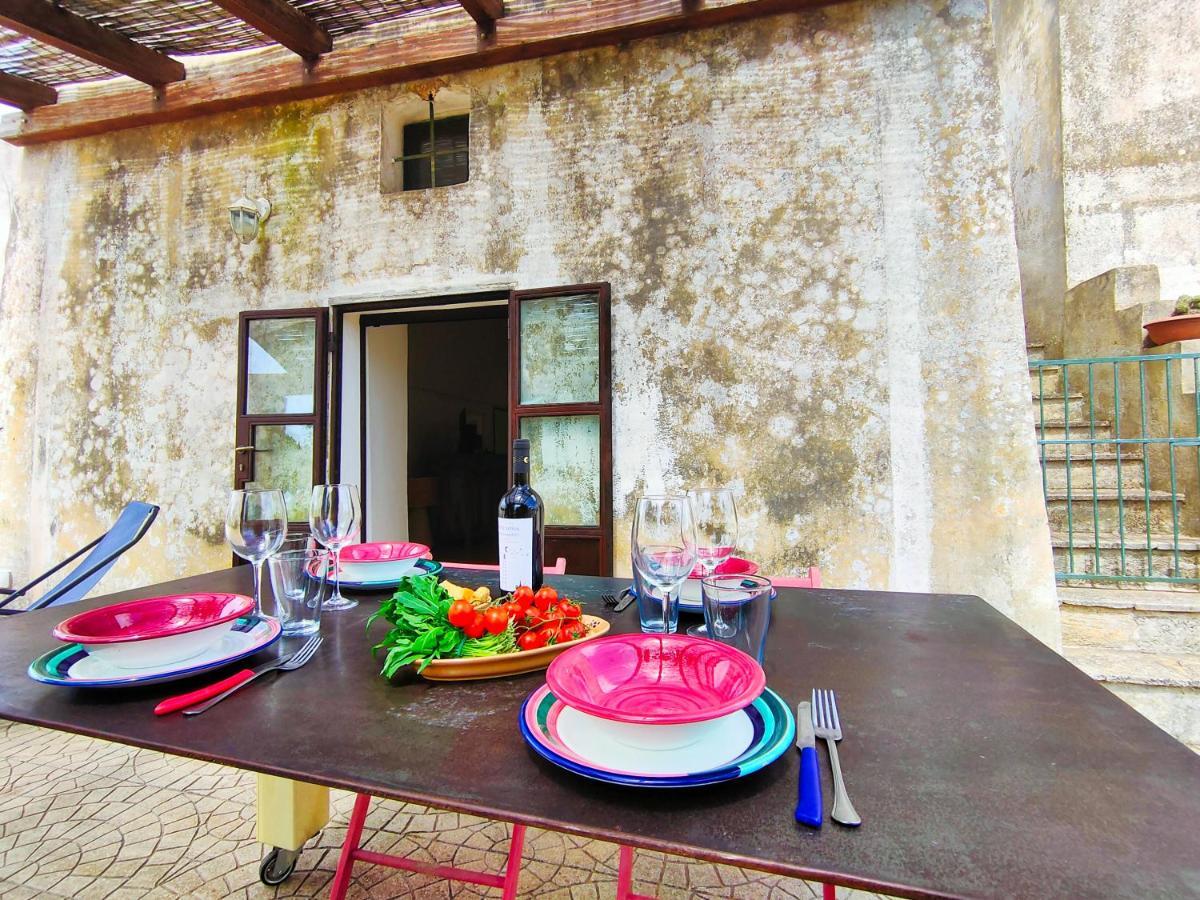 La Rudda Di Casa Camilla Journey Apartment Specchia Exterior photo