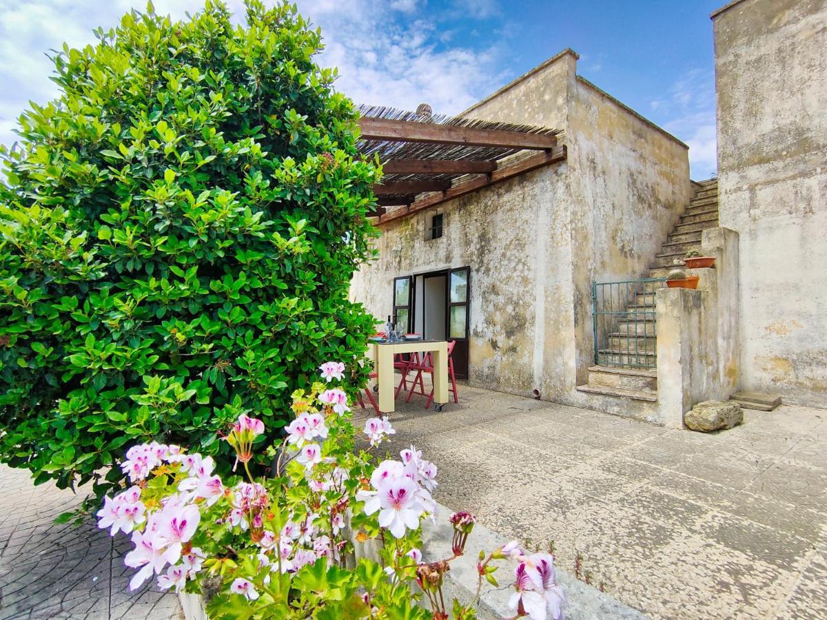 La Rudda Di Casa Camilla Journey Apartment Specchia Exterior photo